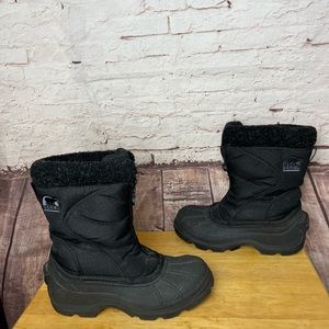 Sorel Boots size 7 woman